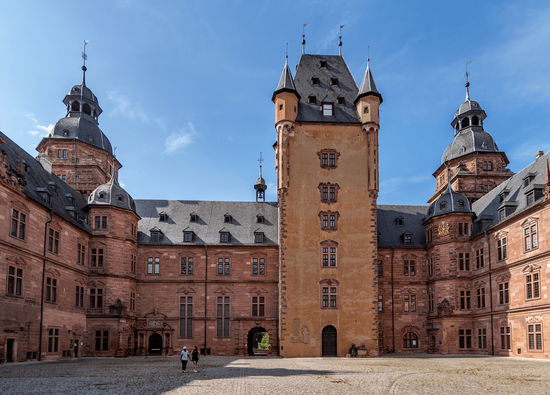 Seitenflügel mit Bergfried, Schloss Johannisburg ©Bayerische Schlösserverwaltung/Till Benzin