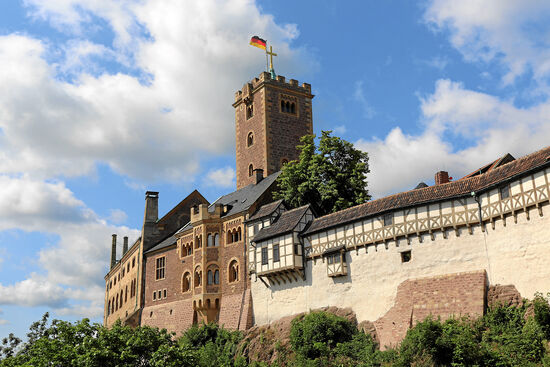 Außenansicht Wartburg und Bergfried